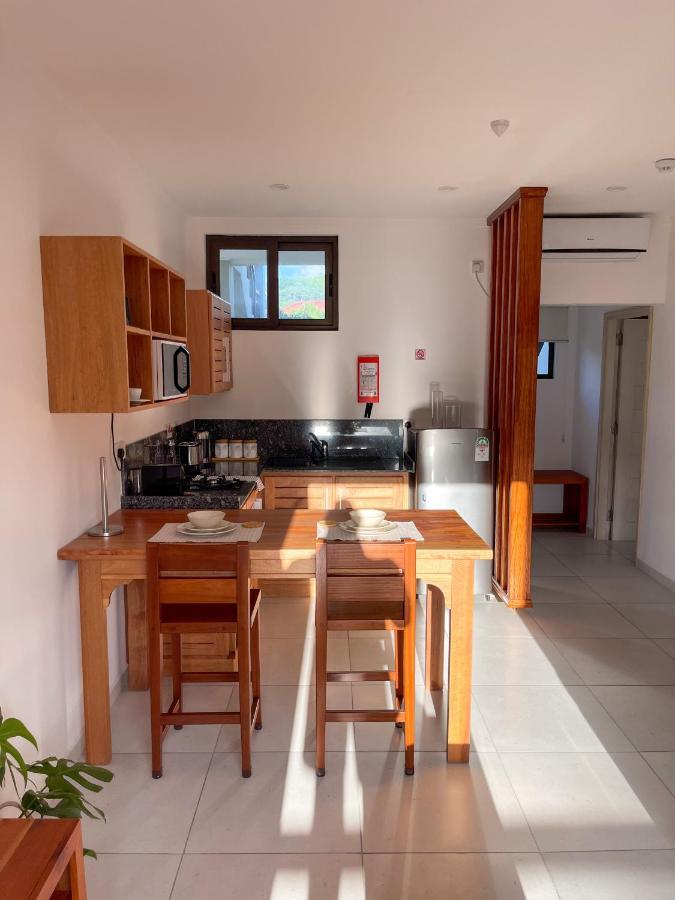 Nautilus Apartments อองซ์รอแยล ภายนอก รูปภาพ