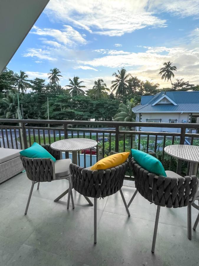 Nautilus Apartments อองซ์รอแยล ภายนอก รูปภาพ